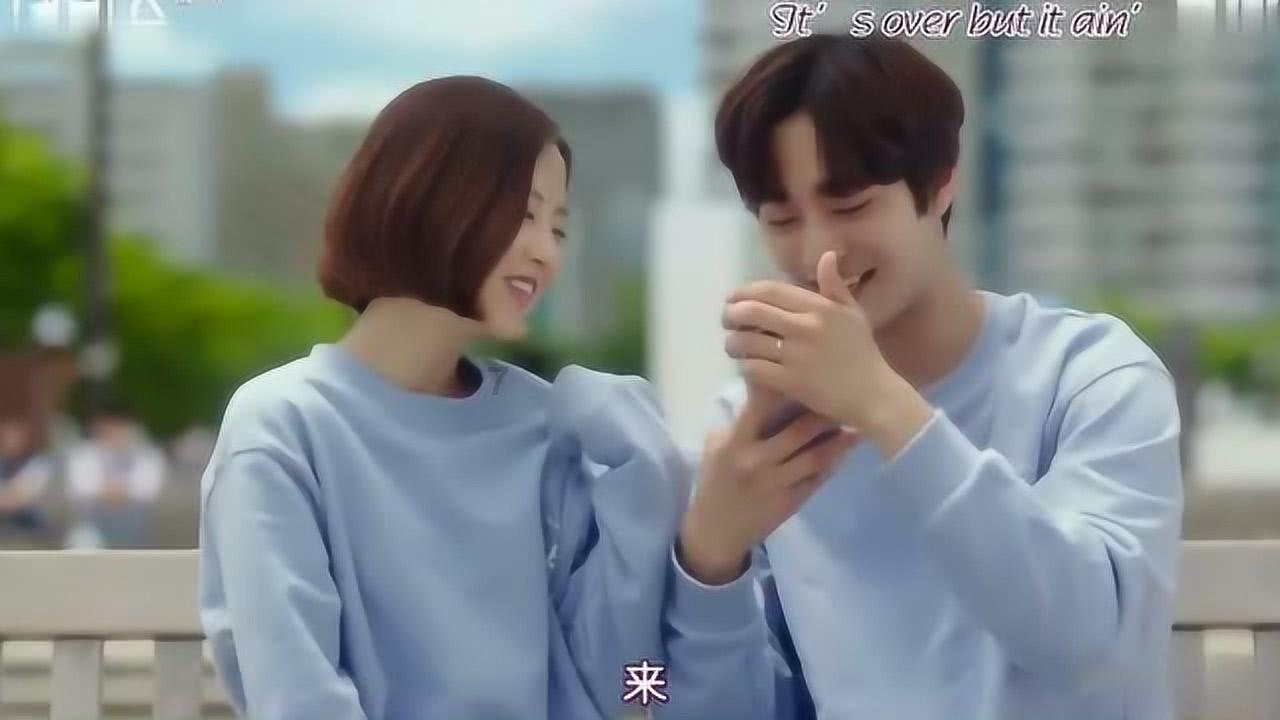 逃离棕榈树森林